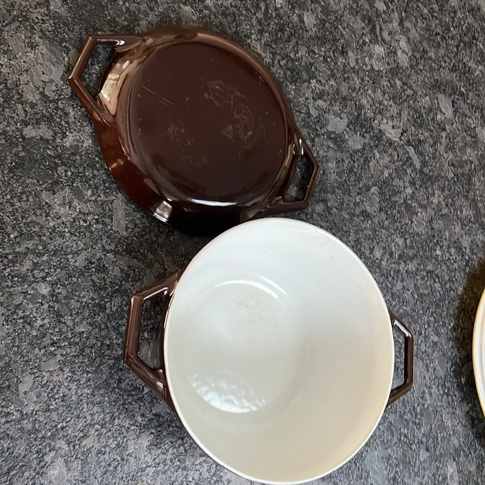 Copco Set of Two 6L Yellow and 2L Brown Cast Iron Pots with Lids